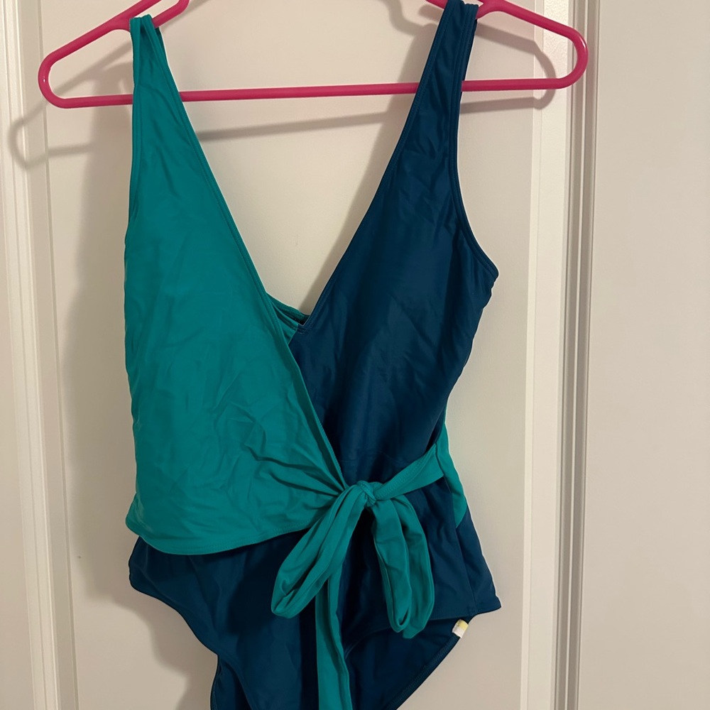 Chic Two-Tone Wrap Swimsuit